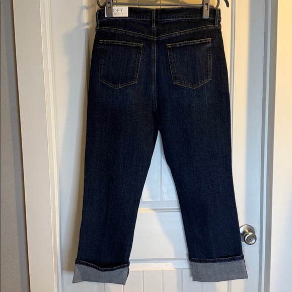 *NEW* LOFT Outlet Slim Straight High Rise Dark Wash Cuffed Denim Jeans Size 14 - Picture 2 of 9